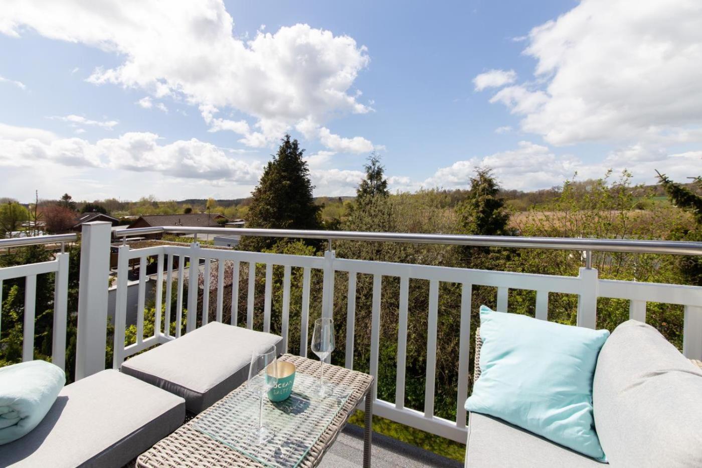 Ferienwohnung Kleine Strandkoje Haffkrug Buitenkant foto